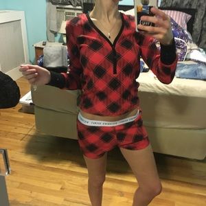 Brand new never worn Victoria secret Pj set